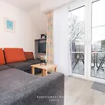 Kapitaenshaus W13 شقة لابو