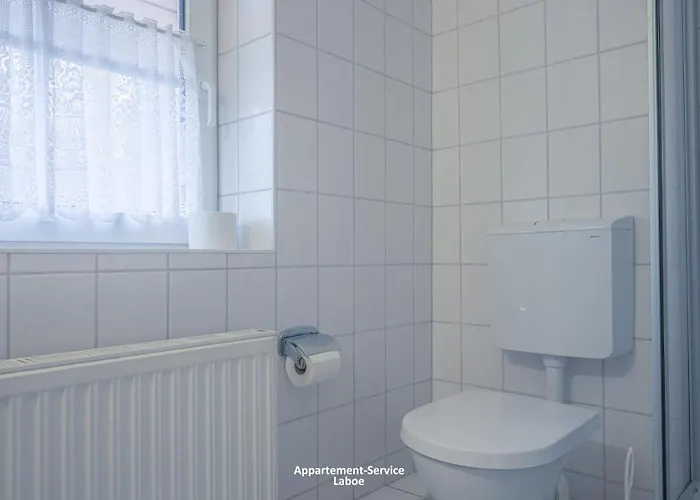 Apartment Kapitaenshaus W13 Laboe