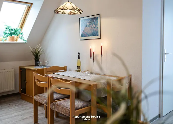 Apartment Kapitaenshaus W13 *