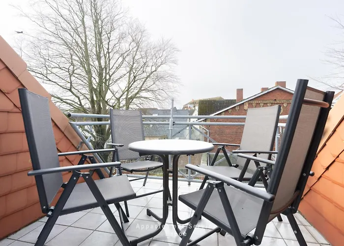 Apartment Kapitaenshaus W13 *